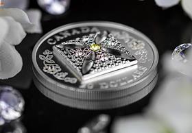 Canada 2022 Queen Elizabeth II's Diamond Diadem Silver Proof Coin