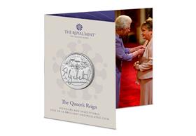 UK 2022 Queens Reign: Honours BU £5 Pack