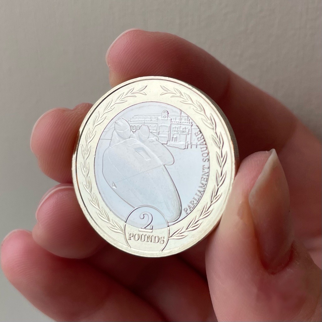 2023 Isle of Man TT £2 coin reverse